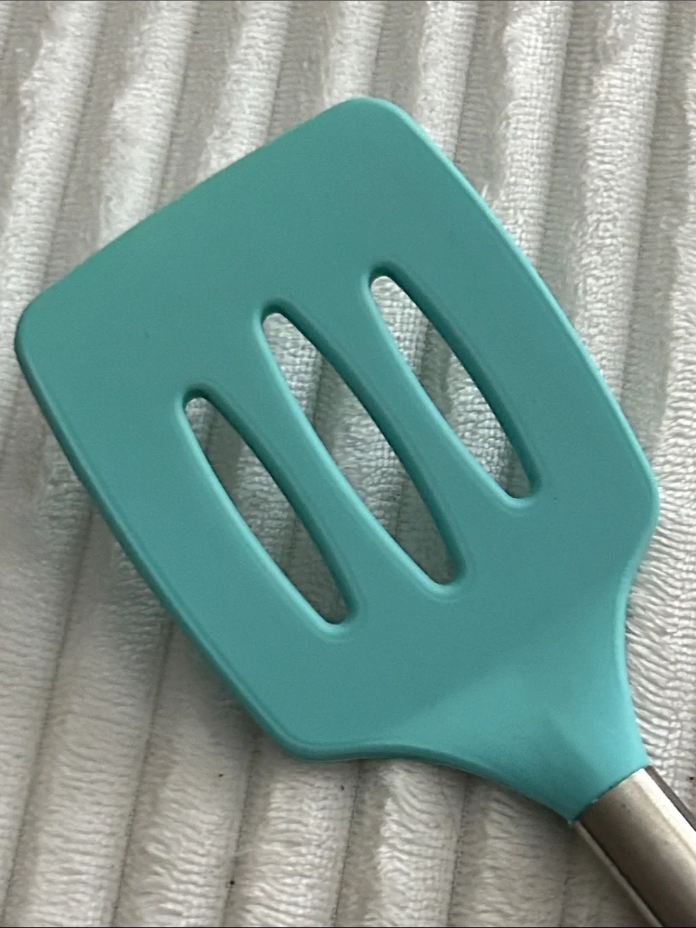 Farberware Aqua Silicone Slotted Turner Spatula